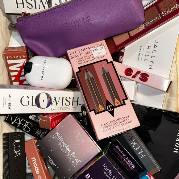 Large high-end makeup bundle Likes or Dislikes read description for details - Picture 3 of 3
